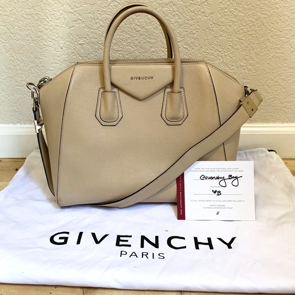 Givenchy Handbags - Authentic Givenchy Medium Antigona Bag